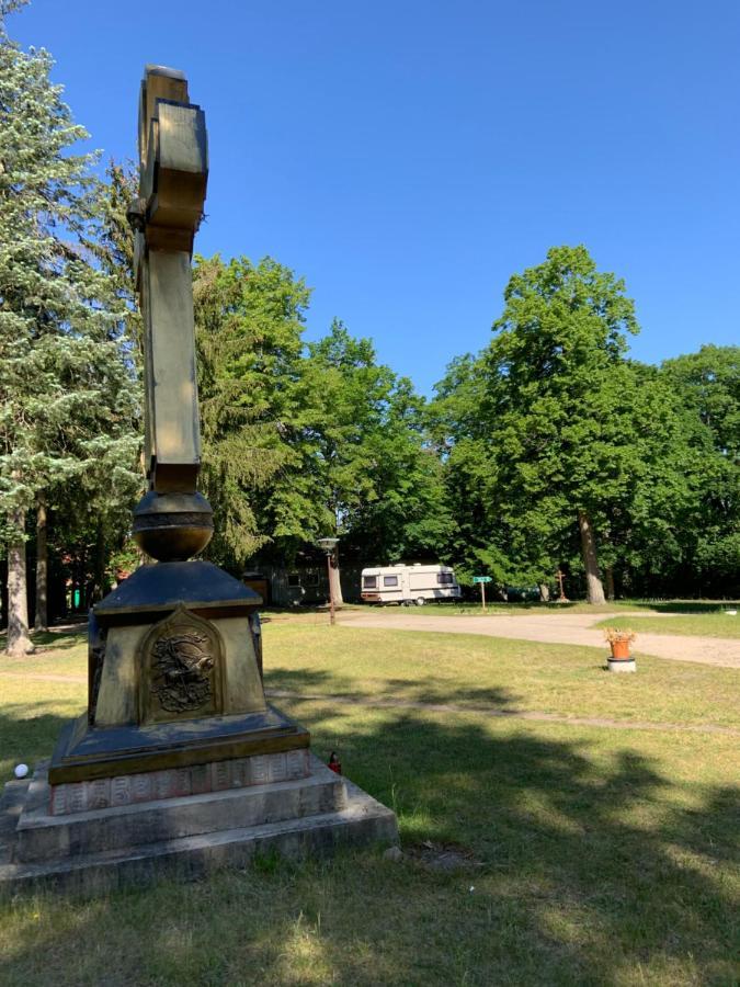 St. Georg Kloster Milmersdorf Dış mekan fotoğraf